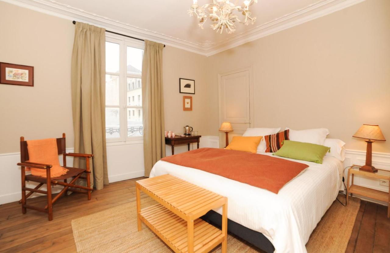 Le Jardin Cathedrale Bed & Breakfast Chartres Exterior photo
